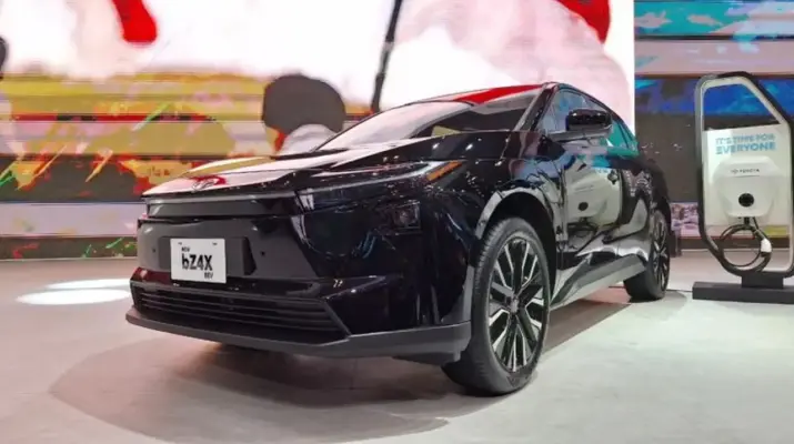 Toyota Kaji Target TKDN 60 Persen untuk Kendaraan Listrik di Indonesia