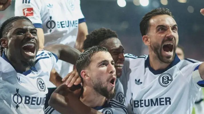 Schalke Tampil Efektif, Taklukkan Union Berlin dengan Skor 3-1